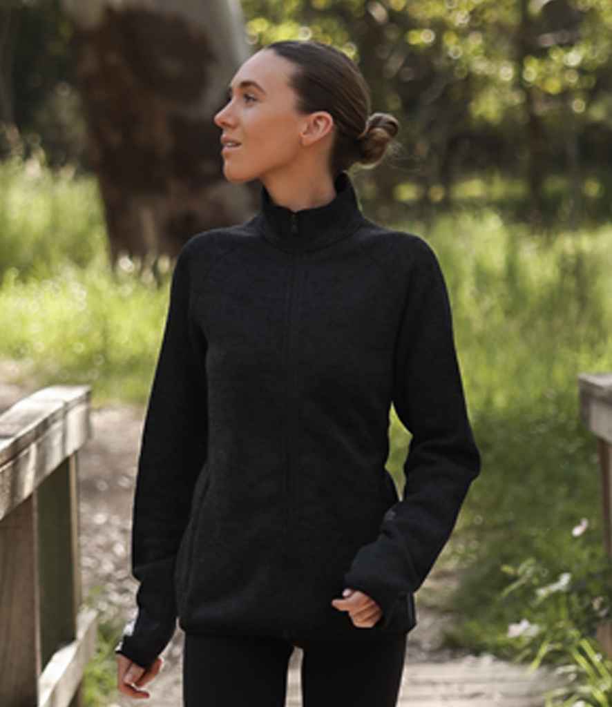 FPX1W Black Heather Model