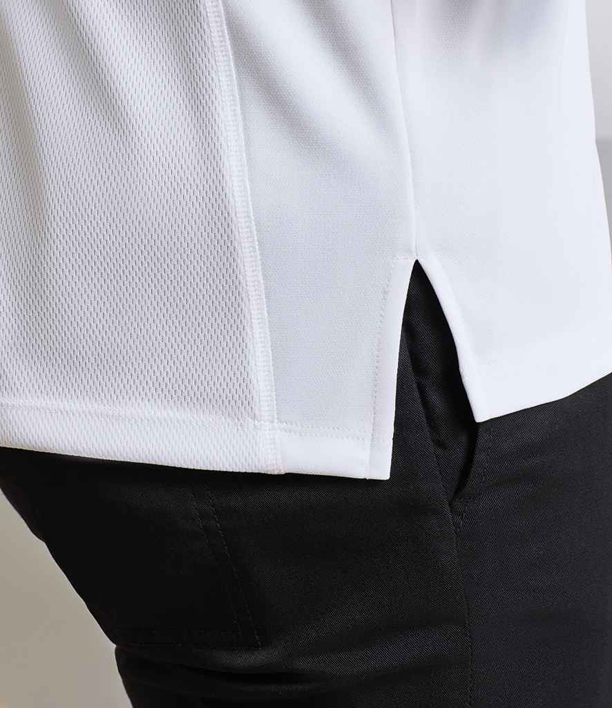 PR647 White Model