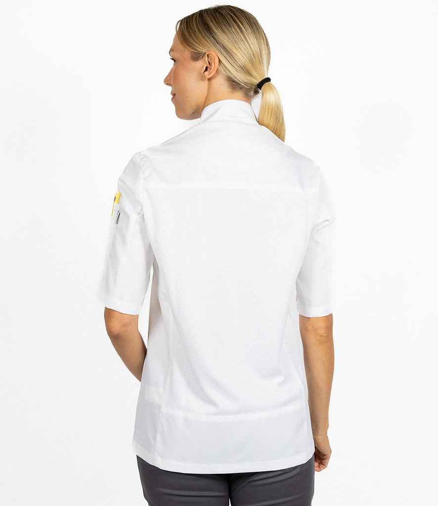 AF005 White Model