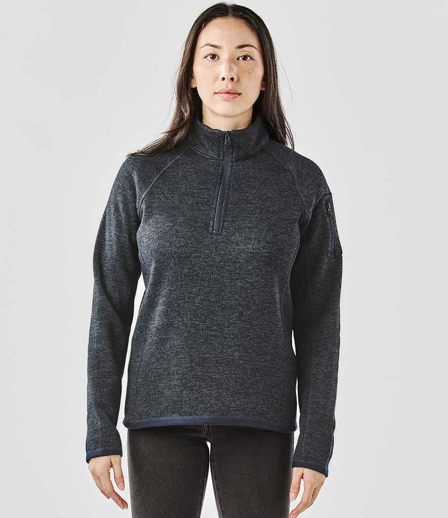 FHP1W Navy Heather Model
